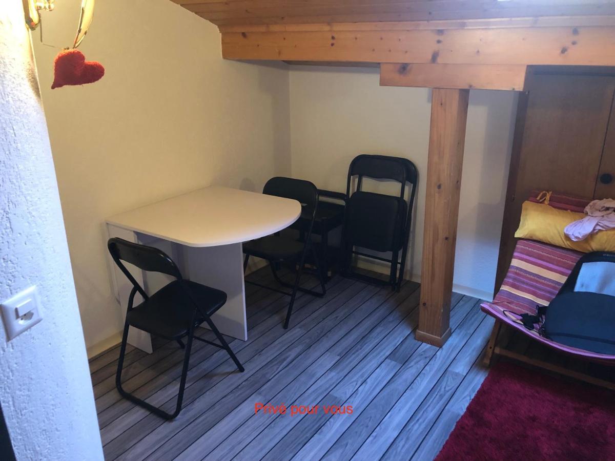 Logement Chez L'Habitant Etage Independant Grône エクステリア 写真